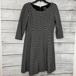 Taylor Geometric Fit & Flare Dress With 3/4 Sleeves Size 8